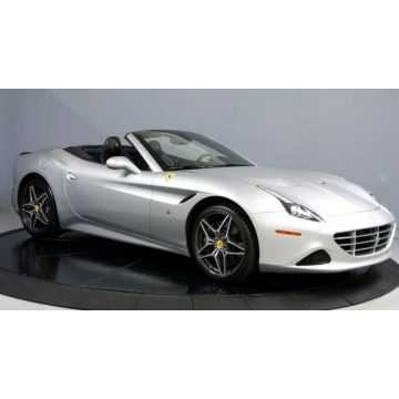 Ferrari California  Kabriolet 2017,  4.3 benzyna, automat - Na sprzedaż za 590 892 zł - Katowice - zdjęcie 3