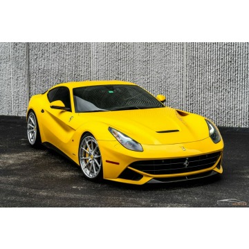 Ferrari F12  Coupe/Sportowy 2014,  6.3 benzyna, automat - Na sprzedaż za 1 330 860 zł - Katowice - zdjęcie 7