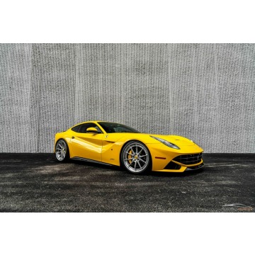 Ferrari F12  Coupe/Sportowy 2014,  6.3 benzyna, automat - Na sprzedaż za 1 330 860 zł - Katowice - zdjęcie 8