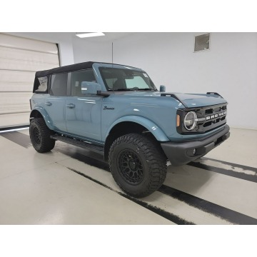 Ford Bronco  SUV 2023,  2.7 benzyna, automat - Na sprzedaż za 261 375 zł - Katowice - zdjęcie 3