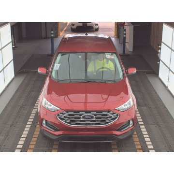 Ford Edge  SUV 2022,  2.0 benzyna, automat - Na sprzedaż za 126 924 zł - Katowice - zdjęcie 2