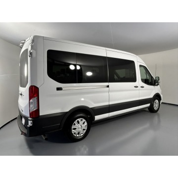 Ford Expedition  SUV 2022,  3.5 benzyna, automat - Na sprzedaż za 270 600 zł - Katowice - zdjęcie 8
