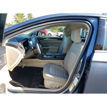 Ford Mondeo  Hatchback 2019,  2.0 hybryda, automat - Na sprzedaż za 72 078 zł - Katowice - zdjęcie 7