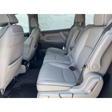 Honda Odyssey  Minivan/Van 2023,  3.5 benzyna, automat - Na sprzedaż za 219 063 zł - Katowice - zdjęcie 8