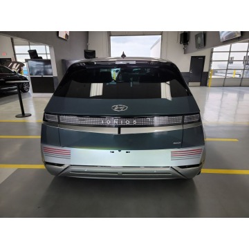 Hyundai IONIQ  SUV 2023 elektryczny, automat - Na sprzedaż za 205 600 zł - Katowice - zdjęcie 5