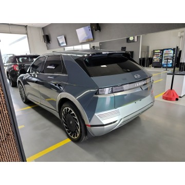 Hyundai IONIQ  SUV 2023 elektryczny, automat - Na sprzedaż za 205 600 zł - Katowice - zdjęcie 6