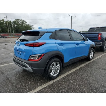 Hyundai Kona  SUV 2021,  2.0 benzyna, automat - Na sprzedaż za 98 277 zł - Katowice - zdjęcie 4