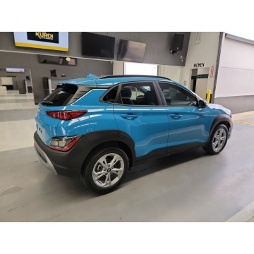 Hyundai Kona  SUV 2023,  2.0 benzyna, automat - Na sprzedaż za 90 950 zł - Katowice - zdjęcie 4