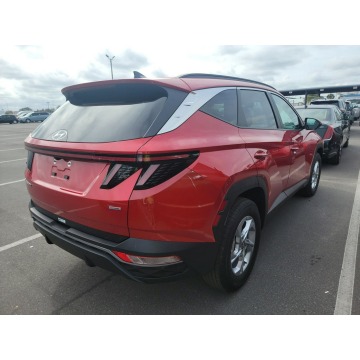 Hyundai Tucson  SUV 2023,  2.5 benzyna, automat - Na sprzedaż za 128 350 zł - Katowice - zdjęcie 4