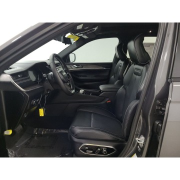 Jeep Grand Cherokee  SUV 2021,  3.6 benzyna, automat - Na sprzedaż za 259 284 zł - Katowice - zdjęcie 7
