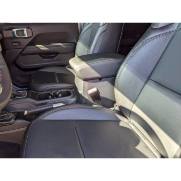 Jeep Wrangler  Terenowy 2021,  6.4 benzyna, automat - Na sprzedaż za 380 070 zł - Katowice - zdjęcie 8