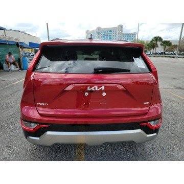 Kia Niro  SUV 2023,  1.6 hybryda, automat - Na sprzedaż za 145 700 zł - Katowice - zdjęcie 5