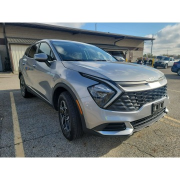 Kia Sportage  SUV 2023,  2.5 benzyna, automat - Na sprzedaż za 118 300 zł - Katowice - zdjęcie 3