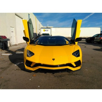 Lamborghini Aventador  Coupe/Sportowy 2018,  6.5 benzyna, automat - Na sprzedaż za 1 843 770 zł - Katowice - zdjęcie 3