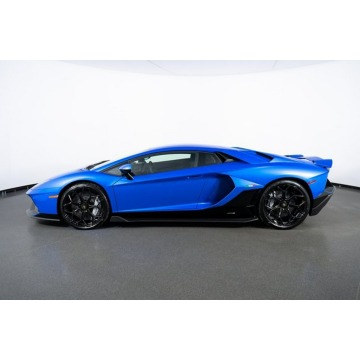 Lamborghini Aventador  Coupe/Sportowy 2022,  6.5 benzyna, automat - Na sprzedaż za 2 110 000 zł - Katowice - zdjęcie 4