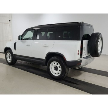 Land Rover Defender  SUV 2021,  2.0 benzyna, automat - Na sprzedaż za 275 274 zł - Katowice - zdjęcie 6