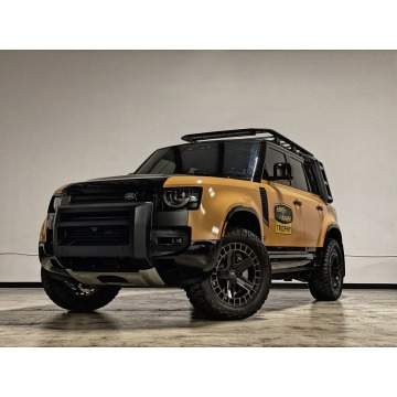 Land Rover Defender - 110 X-Dynamic SE 3.0L 395K