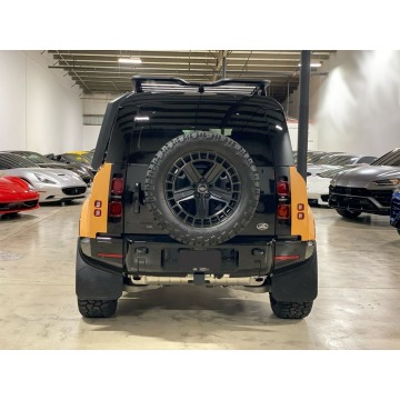 Land Rover Defender  Terenowy 2021,  3.0 benzyna, automat - Na sprzedaż za 485 481 zł - Katowice - zdjęcie 4