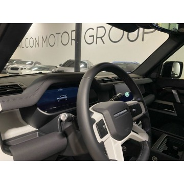 Land Rover Defender  Terenowy 2021,  3.0 benzyna, automat - Na sprzedaż za 485 481 zł - Katowice - zdjęcie 6