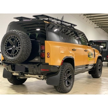 Land Rover Defender  Terenowy 2021,  3.0 benzyna, automat - Na sprzedaż za 485 481 zł - Katowice - zdjęcie 5