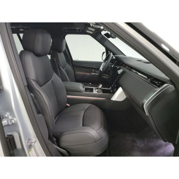 Land Rover Range Rover  SUV 2023,  3.0 benzyna, automat - Na sprzedaż za 492 000 zł - Katowice - zdjęcie 8