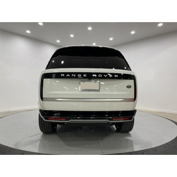 Land Rover Range Rover  SUV 2023,  4.4 benzyna, automat - Na sprzedaż za 962 915 zł - Katowice - zdjęcie 7