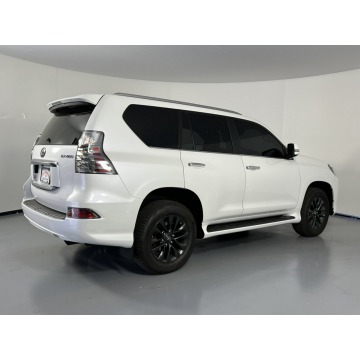 Lexus GX  SUV 2023,  4.6 benzyna, automat - Na sprzedaż za 276 750 zł - Katowice - zdjęcie 5