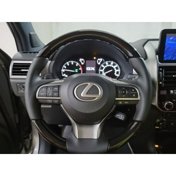 Lexus GX  SUV 2023,  4.6 benzyna, automat - Na sprzedaż za 338 250 zł - Katowice - zdjęcie 7