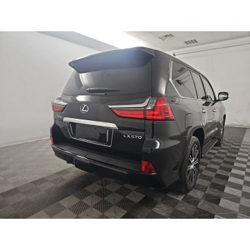 Lexus LX  SUV 2021,  3.4 benzyna, automat - Na sprzedaż za 389 787 zł - Katowice - zdjęcie 4