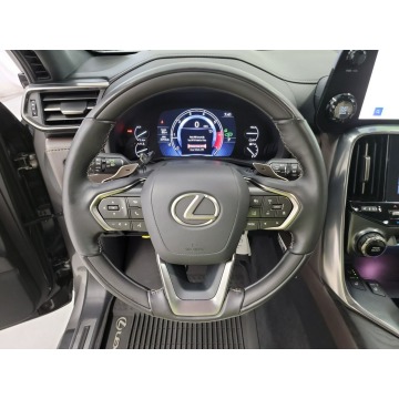 Lexus LX  SUV 2023,  5.7 benzyna, automat - Na sprzedaż za 491 877 zł - Katowice - zdjęcie 6