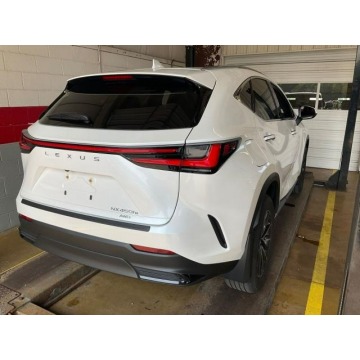 Lexus NX  SUV 2022,  2.4 benzyna, automat - Na sprzedaż za 239 850 zł - Katowice - zdjęcie 7