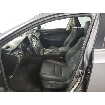 Lexus NX  SUV 2017,  2.0 benzyna, automat - Na sprzedaż za 119 556 zł - Katowice - zdjęcie 7