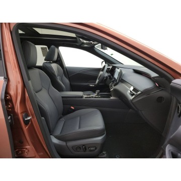 Lexus RX  SUV 2023,  2.5 hybryda, automat - Na sprzedaż za 255 400 zł - Katowice - zdjęcie 8