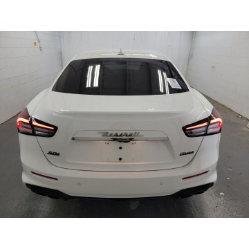 Maserati Ghibli  Sedan/Limuzyna 2021,  3.0 benzyna, automat - Na sprzedaż za 202 000 zł - Katowice - zdjęcie 5