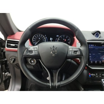 Maserati Ghibli  Sedan/Limuzyna 2022,  3.0 benzyna, automat - Na sprzedaż za 249 000 zł - Katowice - zdjęcie 7