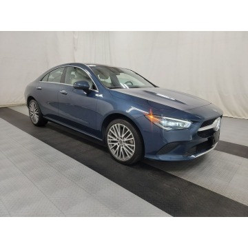 Mercedes - Benz CLA-klasa  Sedan/Limuzyna 2021,  2.0 benzyna, automat - Na sprzedaż za 129 150 zł - Katowice - zdjęcie 2