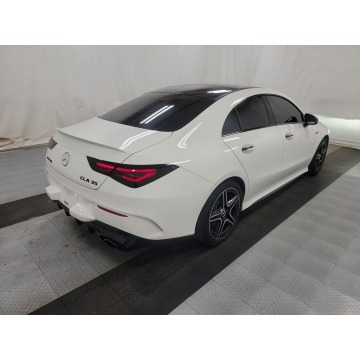 Mercedes - Benz CLA-klasa  Sedan/Limuzyna 2022,  2.0 benzyna, automat - Na sprzedaż za 202 950 zł - Katowice - zdjęcie 6