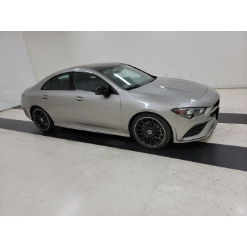 Mercedes - Benz CLA-klasa  Sedan/Limuzyna 2020,  2.0 benzyna, automat - Na sprzedaż za 125 460 zł - Katowice - zdjęcie 3