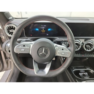 Mercedes - Benz CLA-klasa  Sedan/Limuzyna 2020,  2.0 benzyna, automat - Na sprzedaż za 125 460 zł - Katowice - zdjęcie 7