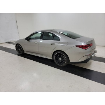 Mercedes - Benz CLA-klasa  Sedan/Limuzyna 2020,  2.0 benzyna, automat - Na sprzedaż za 125 460 zł - Katowice - zdjęcie 6