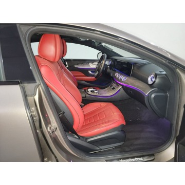 Mercedes - Benz CLS-klasa  Sedan/Limuzyna 2020,  3.0 hybryda, automat - Na sprzedaż za 218 940 zł - Katowice - zdjęcie 8