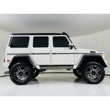 Mercedes - Benz G-klasa  Terenowy 2017,  4.0 benzyna, automat - Na sprzedaż za 657 242 zł - Katowice - zdjęcie 4