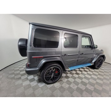 Mercedes - Benz G-klasa  SUV 2023,  4.0 benzyna, automat - Na sprzedaż za 799 000 zł - Katowice - zdjęcie 4