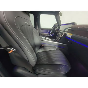 Mercedes - Benz G-klasa  SUV 2023,  4.0 benzyna, automat - Na sprzedaż za 799 000 zł - Katowice - zdjęcie 8