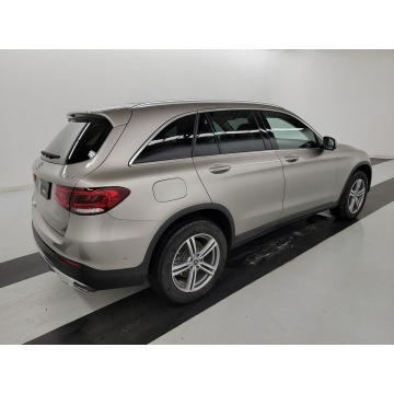 Mercedes - Benz GLC-klasa  SUV 2021,  2.0 benzyna, automat - Na sprzedaż za 148 830 zł - Katowice - zdjęcie 6