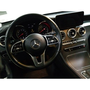 Mercedes - Benz GLC-klasa  SUV 2021,  2.0 benzyna, automat - Na sprzedaż za 170 970 zł - Katowice - zdjęcie 7