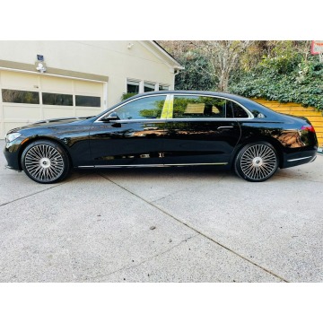 Mercedes - Benz S-klasa  Sedan/Limuzyna 2022,  5.0 benzyna, automat - Na sprzedaż za 1 205 400 zł - Katowice - zdjęcie 4