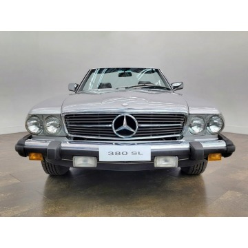 Mercedes - Benz SL-klasa  Sedan/Limuzyna 1975,  3.8 benzyna, automat - Na sprzedaż za 18 204 zł - Katowice - zdjęcie 6