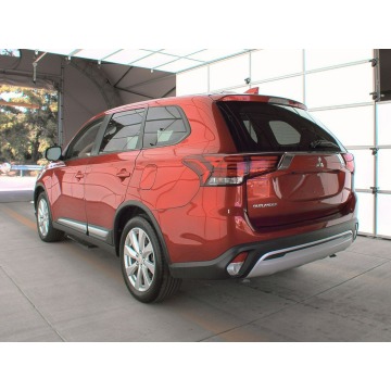 Mitsubishi Outlander  SUV 2020,  2.5 benzyna, automat - Na sprzedaż za 53 000 zł - Katowice - zdjęcie 6