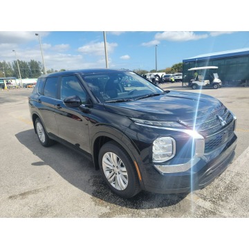 Mitsubishi Outlander  SUV 2023,  2.5 benzyna, automat - Na sprzedaż za 115 130 zł - Katowice - zdjęcie 3